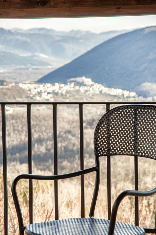 B&B Noce Spagnola Rocchetta a Volturno Bagian luar foto